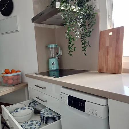 Apartamento 1 *
